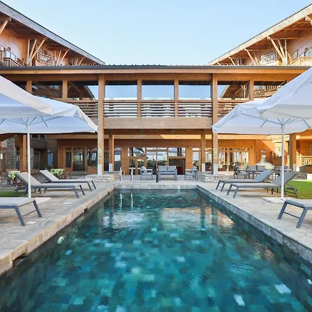 Pirin Golf & 5*