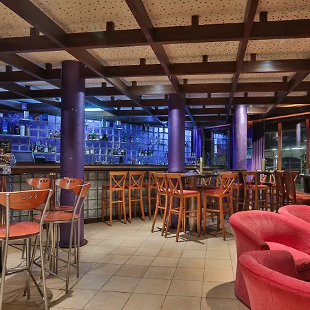 Курортный комплекс Pirin Golf & 5*