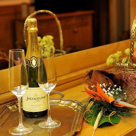 Pirin Golf & 리조트 라즐로그