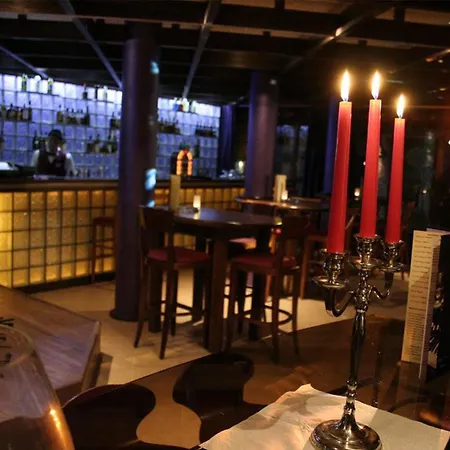 Resort Pirin Golf & Razlık